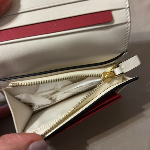 NWT Valentino gold metallic Rockstud Grainy Calfskin flap French wallet - Picture 7 of 11